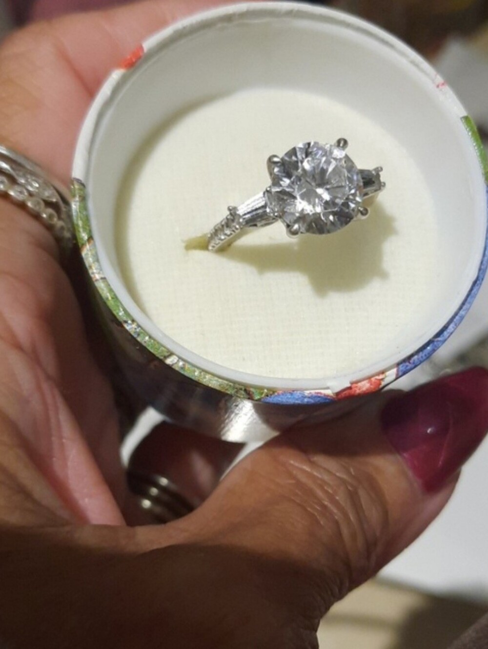 Huge Solid Silver Silver Round-Cut Solitaire & Baguettes Engagement Ring Size 6